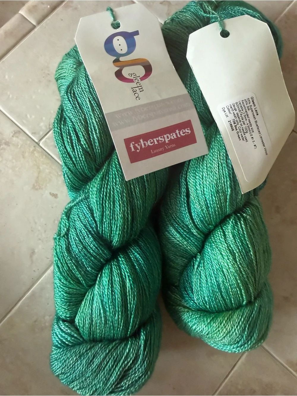 Fyberspates Green Luxury Yarn Skein - Women Accessories Scarves & Wraps
